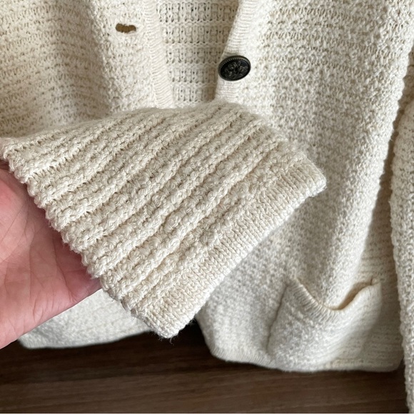 Lucky Brand Knit Cardigan with Floral Etched Buttons, Size L - Picture 7 of 14